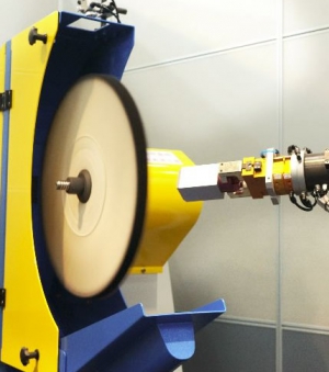 打磨醫(yī)療設(shè)備